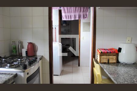 Apartamento para alugar com 180m², 4 quartos e 2 vagasCozinha