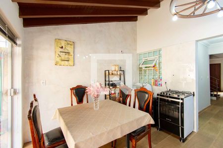 Casa de condomínio à venda com 96m², 2 quartos e 1 vagaCozinha/Copa