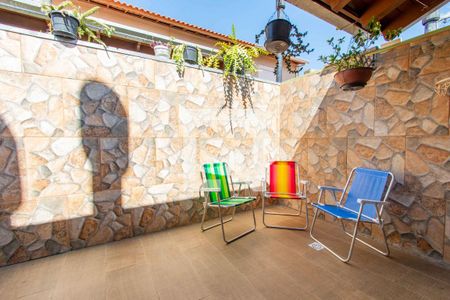 Casa de condomínio à venda com 96m², 2 quartos e 1 vagaÁrea comum