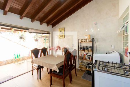 Casa de condomínio à venda com 96m², 2 quartos e 1 vagaCozinha/Copa