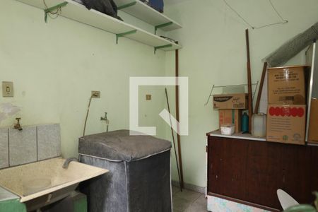 Casa à venda com 200m², 2 quartos e 2 vagasÁrea de Serviço