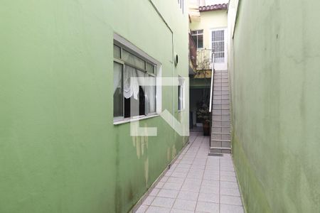 Casa à venda com 200m², 2 quartos e 2 vagasQuintal