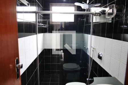 Casa para alugar com 320m², 4 quartos e 6 vagasBanheiro do Quarto 3