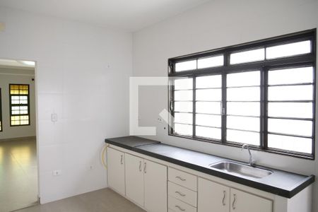 Casa para alugar com 320m², 4 quartos e 6 vagasCozinha