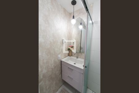 Banheiro de apartamento para alugar com 1 quarto, 30m² em Vila Dom Pedro I, São Paulo