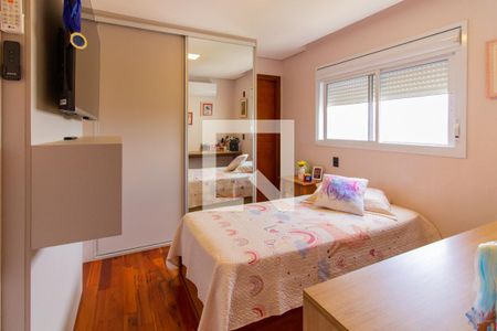 Apartamento à venda com 136m², 3 quartos e 3 vagas Apartamento à venda com 136m², 3 quartos e 3 vagasSuíte 2