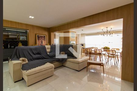 Apartamento à venda com 136m², 3 quartos e 3 vagas Apartamento à venda com 136m², 3 quartos e 3 vagasSala