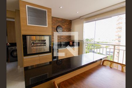 Apartamento à venda com 136m², 3 quartos e 3 vagas Apartamento à venda com 136m², 3 quartos e 3 vagasÁrea Gourmet / Sala de Jantar