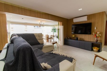 Apartamento à venda com 136m², 3 quartos e 3 vagas Apartamento à venda com 136m², 3 quartos e 3 vagasSala