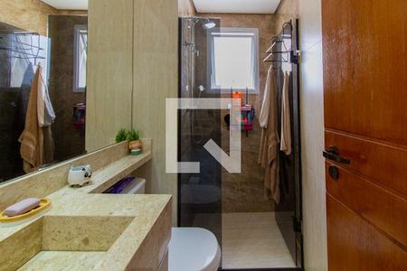 Apartamento à venda com 136m², 3 quartos e 3 vagas Apartamento à venda com 136m², 3 quartos e 3 vagasBanheiro da Suíte 2