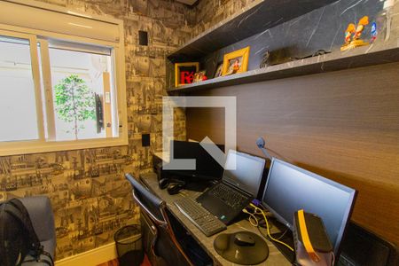 Apartamento à venda com 136m², 3 quartos e 3 vagas Apartamento à venda com 136m², 3 quartos e 3 vagasEscritório