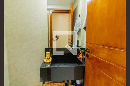 Apartamento à venda com 136m², 3 quartos e 3 vagas Apartamento à venda com 136m², 3 quartos e 3 vagasLavabo