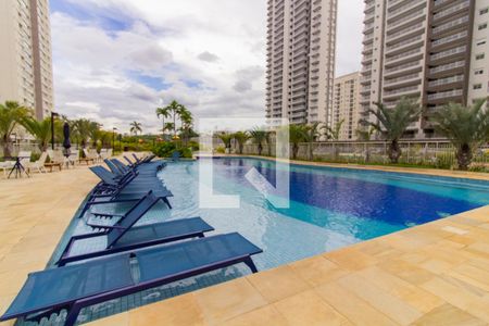 Apartamento à venda com 136m², 3 quartos e 3 vagas Apartamento à venda com 136m², 3 quartos e 3 vagasPiscina