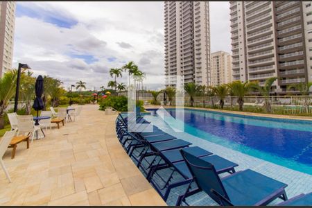 Apartamento à venda com 136m², 3 quartos e 3 vagas Apartamento à venda com 136m², 3 quartos e 3 vagasPiscina