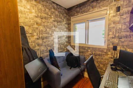 Apartamento à venda com 136m², 3 quartos e 3 vagas Apartamento à venda com 136m², 3 quartos e 3 vagasEscritório