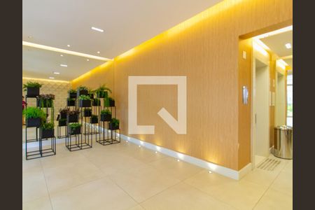 Apartamento à venda com 136m², 3 quartos e 3 vagas Apartamento à venda com 136m², 3 quartos e 3 vagasHall Social