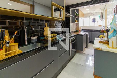 Apartamento à venda com 136m², 3 quartos e 3 vagas Apartamento à venda com 136m², 3 quartos e 3 vagasCozinha