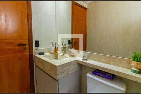 Apartamento à venda com 136m², 3 quartos e 3 vagas Apartamento à venda com 136m², 3 quartos e 3 vagasBanheiro da Suíte 2