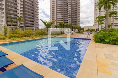 Apartamento à venda com 136m², 3 quartos e 3 vagas Apartamento à venda com 136m², 3 quartos e 3 vagasPiscina