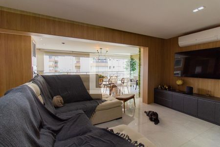 Apartamento à venda com 136m², 3 quartos e 3 vagas Apartamento à venda com 136m², 3 quartos e 3 vagasSala