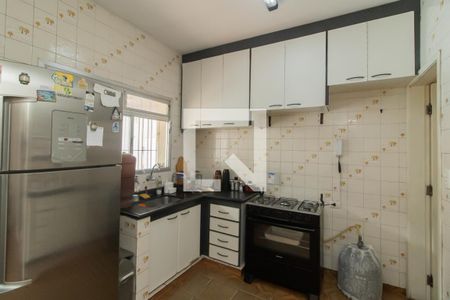 Casa à venda com 400m², 4 quartos e 2 vagasCozinha