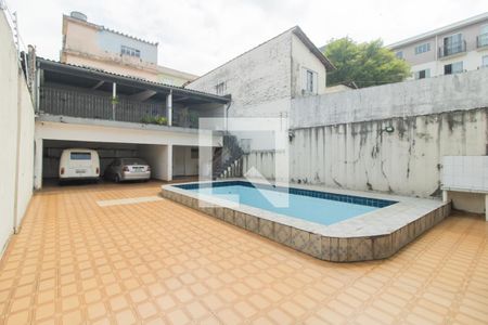 Casa à venda com 400m², 4 quartos e 2 vagasÁrea comum - Piscina