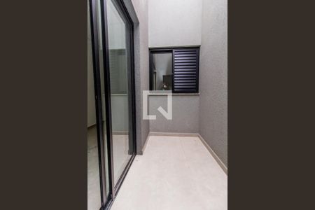 Casa à venda com 150m², 3 quartos e 2 vagasJardim de Inverno