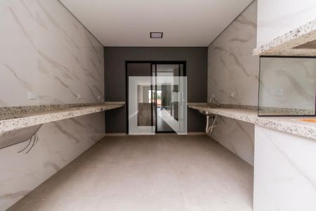 Casa à venda com 150m², 3 quartos e 2 vagasQuintal e Área de Serviço