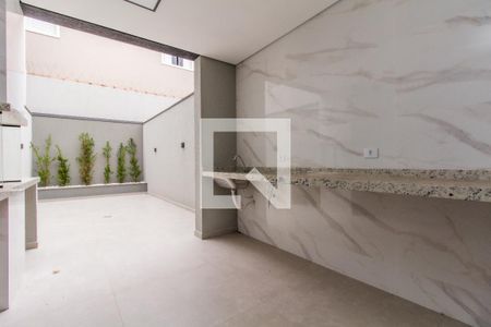 Casa à venda com 150m², 3 quartos e 2 vagasQuintal e Área de Serviço