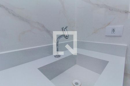 Casa à venda com 150m², 3 quartos e 2 vagasBanheiro da Suíte 3