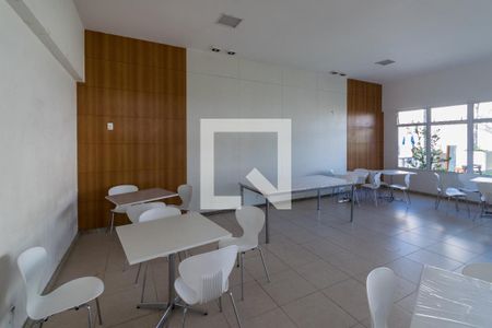 Apartamento para alugar com 55m², 2 quartos e 1 vagaÁrea comum - Salão de festas