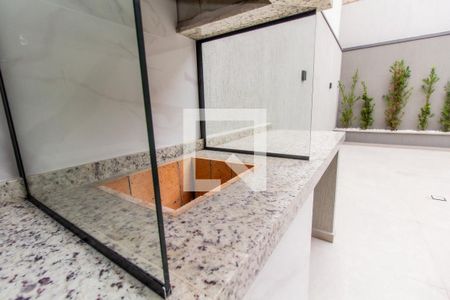 Casa à venda com 150m², 3 quartos e 2 vagasQuintal e Área de Serviço - churrasqueira