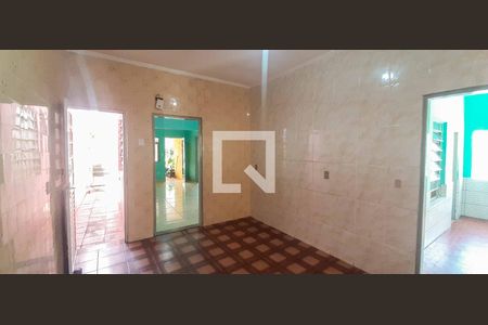 Casa à venda com 250m², 3 quartos e 4 vagas