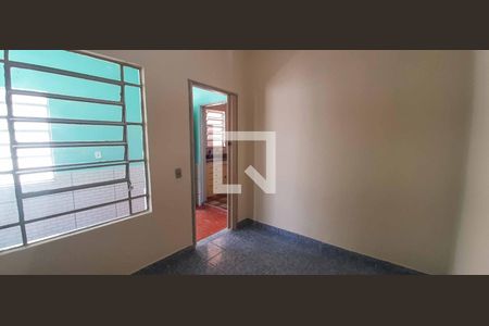 Casa à venda com 250m², 3 quartos e 4 vagas