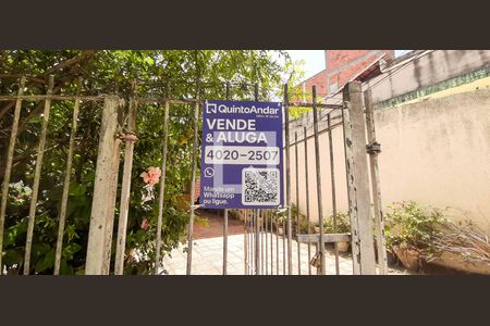 Casa à venda com 250m², 3 quartos e 4 vagas Casa à venda com 250m², 3 quartos e 4 vagasPlaca QA Instalada