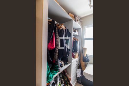 Apartamento à venda com 122m², 3 quartos e 2 vagasCloset da suíte 1