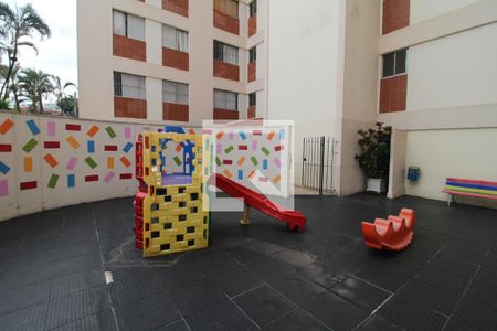 Apartamento para alugar com 56m², 3 quartos e 1 vagaÁrea Comum