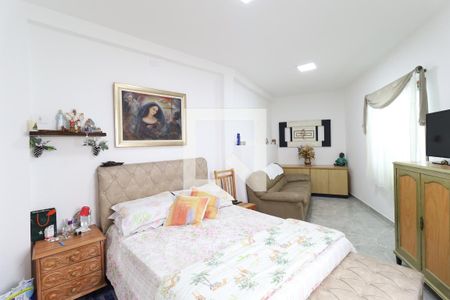 Casa à venda com 275m², 5 quartos e 4 vagasSuíte 4