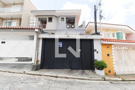 Casa à venda com 275m², 5 quartos e 4 vagasFachada