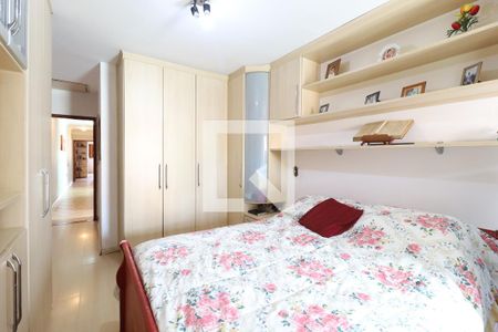 Casa à venda com 275m², 5 quartos e 4 vagasSuíte 3