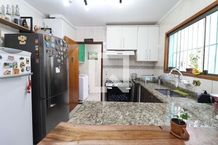 Casa à venda com 275m², 5 quartos e 4 vagasCozinha