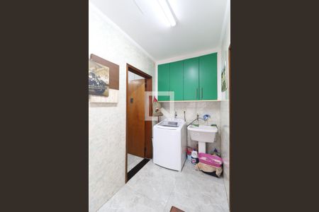 Casa à venda com 275m², 5 quartos e 4 vagasÁrea de serviço