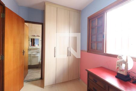 Casa à venda com 275m², 5 quartos e 4 vagasSuíte 2 