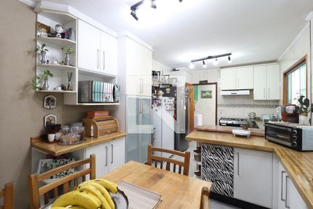 Casa à venda com 275m², 5 quartos e 4 vagasCozinha