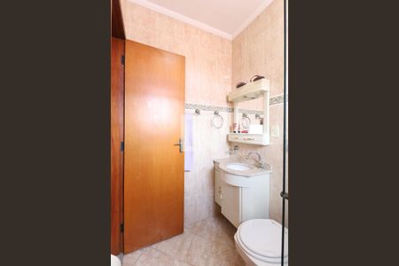 Casa à venda com 275m², 5 quartos e 4 vagasBanheiro Suíte 2 