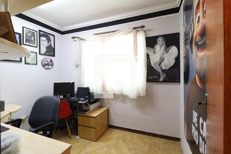 Casa à venda com 275m², 5 quartos e 4 vagasQuarto