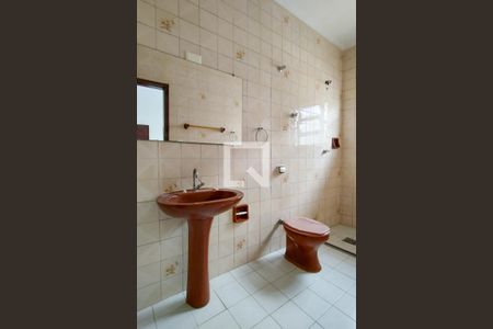 Casa para alugar com 70m², 2 quartos e 2 vagas Casa para alugar com 70m², 2 quartos e 2 vagasBanheiro da Suíte