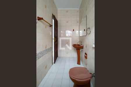 Casa para alugar com 70m², 2 quartos e 2 vagas Casa para alugar com 70m², 2 quartos e 2 vagasBanheiro da Suíte