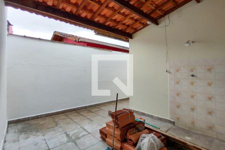 Casa para alugar com 70m², 2 quartos e 2 vagas Casa para alugar com 70m², 2 quartos e 2 vagasQuintal