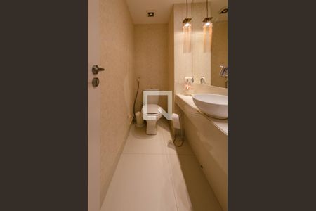 Apartamento para alugar com 120m², 4 quartos e 2 vagasLavabo